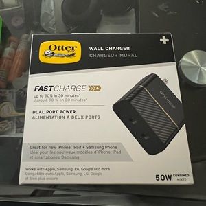 Otter Box USB-C Dual Port Wall Charger, 50W Combined Fast Charger